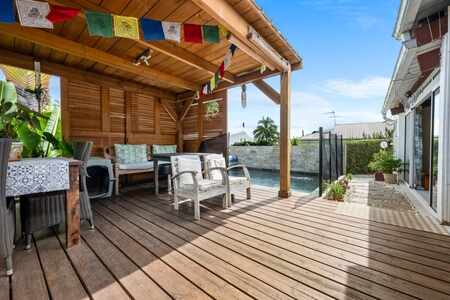Maison mitoyenne 3 chambres avec piscine- 129m² Saint Gilles