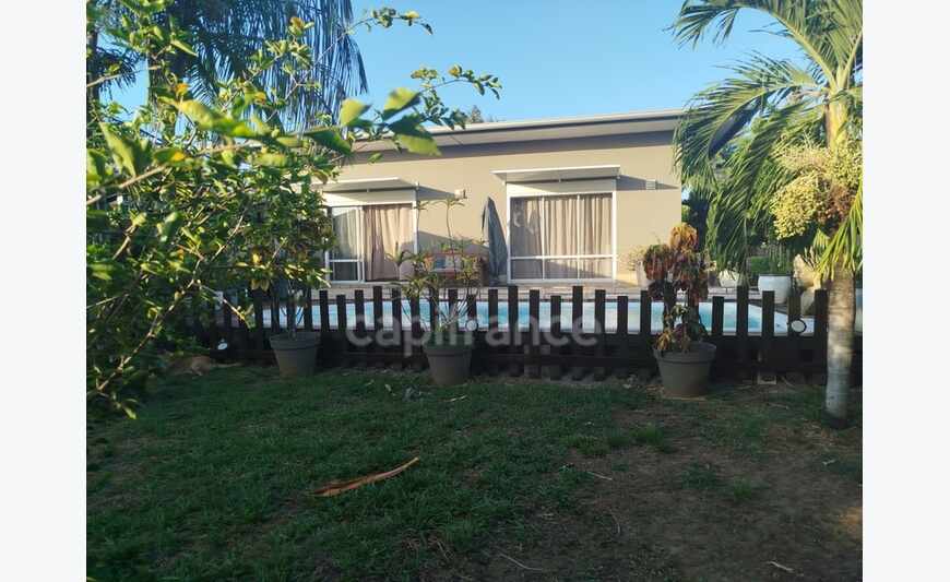 Maison 6 pièces (973)