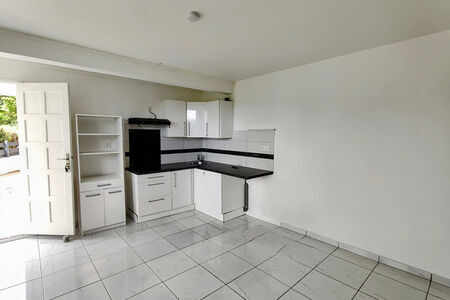 Très joli T2 neuf au François avec terrasse