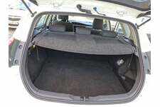 Toyota auris hybride essence automatique