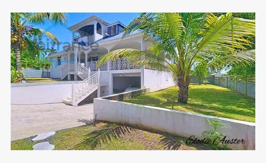 Villa 6 chambres vue montagne avec piscine