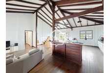 Grande Maison Composée De 3 Logements 430 m² Les Abymes