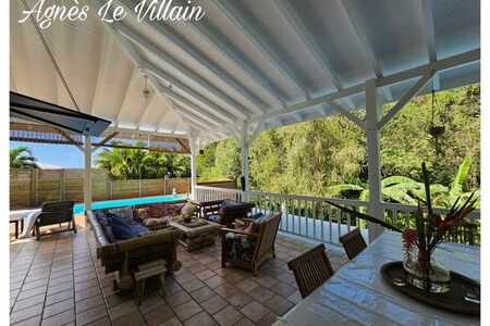 Villa Piscine + 2 Logements Piscine proche Plage Grande Anse