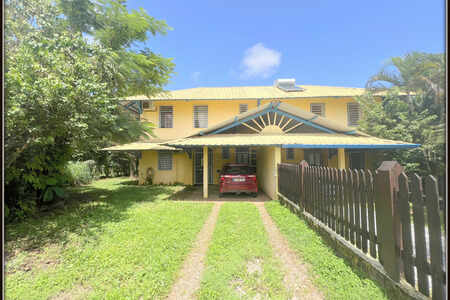 A Kourou (Guyane Francaise) Une Jolie Maison T5 (R+1) de