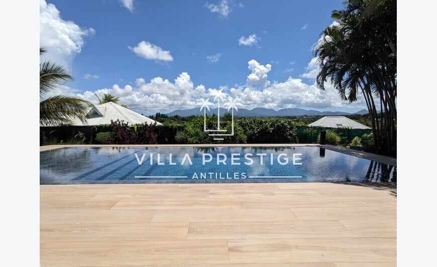 Villa Contemporaine Avec Vue Panoramique Sur Les Montagnes