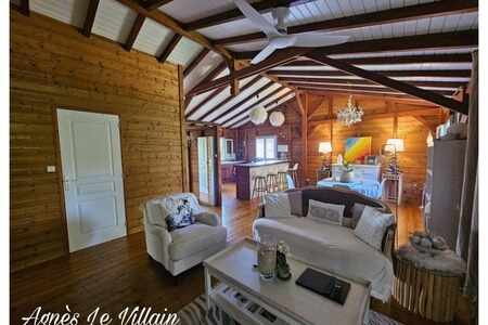 Maison sur Terrain Plat et Arboré