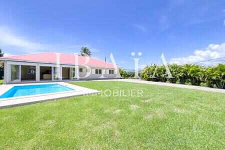 Petit-Bourg - Arnouville - Villa 4 Chambres Avec Piscine Sur