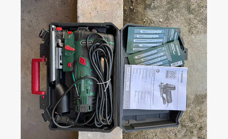 vend outils de bricolage neufs jamais servis