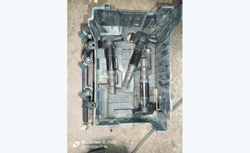 DIVERSES PIÈCES 208