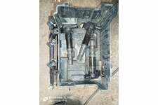 DIVERSES PIÈCES 208