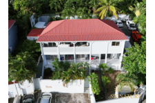 Villa T4 + 3 appartements - Opportunité locative