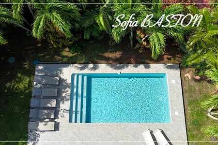 Les Trois Ilets Villa P6 bis -165 m² Hab / - Terrain de 986