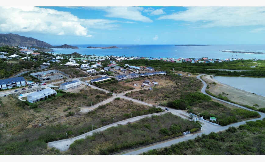1620 m² avec vue mer + projet - Haut de la Baie
