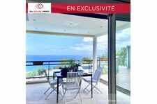 Maison familiale avec vue mer et port – La Possession