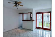 Bel appartement T2 au Lamentin acajou proche Galéria