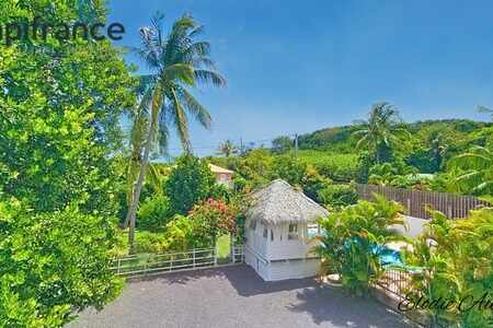Villa spacieuse T6 avec piscine et son appartement T3