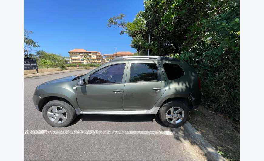 DACIA DUSTER très bon état.
