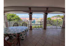 Appartement F3 meublé vue mer à Bas du Fort