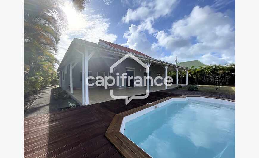 À Louer - Villa 3 Chambres + Bureau - Secteur Houelbourg Sur
