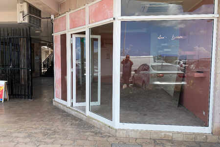 LOCAL COMMERCIAL FRONT DE MER+VUE, TRES PASSANT