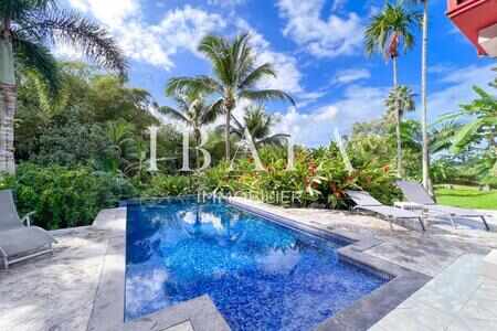 Propriété D'Exception Entre Plages Et Nature Luxuriante