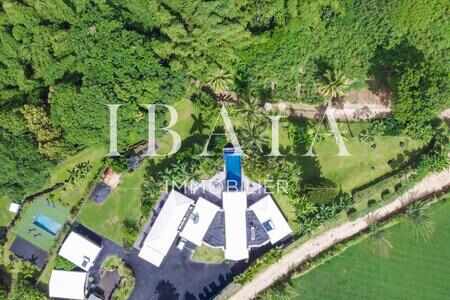 Propriété D'Exception Entre Plages Et Nature Luxuriante