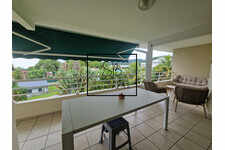 Fort De France : Exclusivité - T4 au dernier étage vue mer -