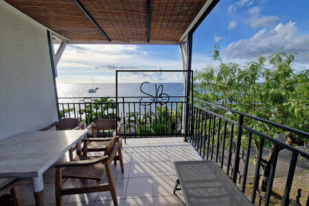 Saint Pierre : Première ligne pour cette villa F5 d'époque