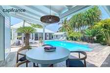 Propriété T4 et sa dépendance