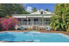 Maison avec son bungalow Saint Francois (971)