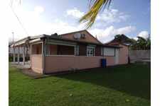 Sainte-Anne - - Maison De Plain Pied De Type T4