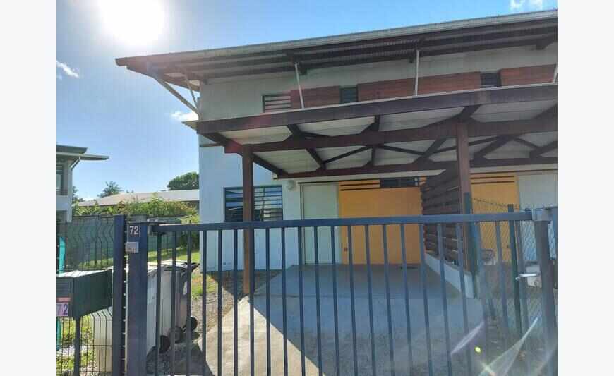 Maison jumelée f4 duplexe Remire Montjoly