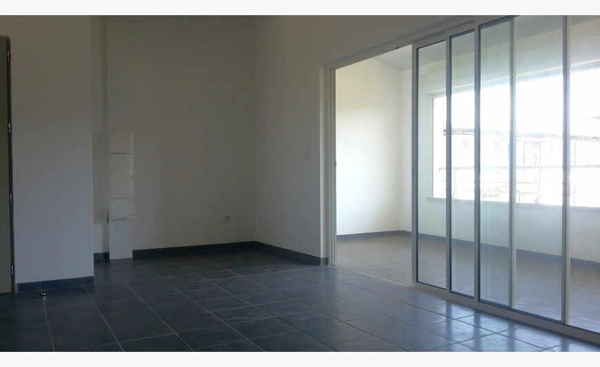 Grand appartement à acheter dernier étage à Cayenne