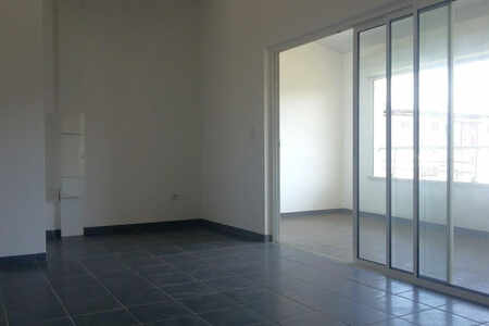 Grand appartement à acheter dernier étage à Cayenne