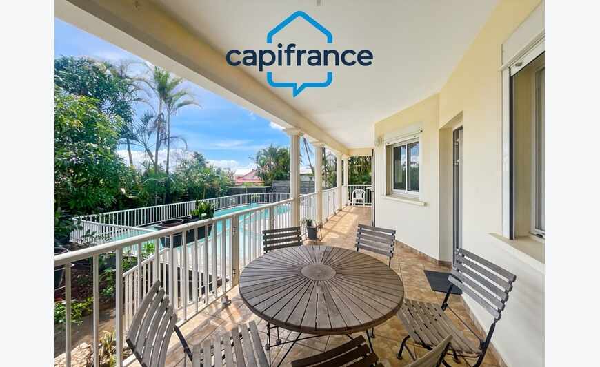 Villa T8 de plus de 200m² avec piscine