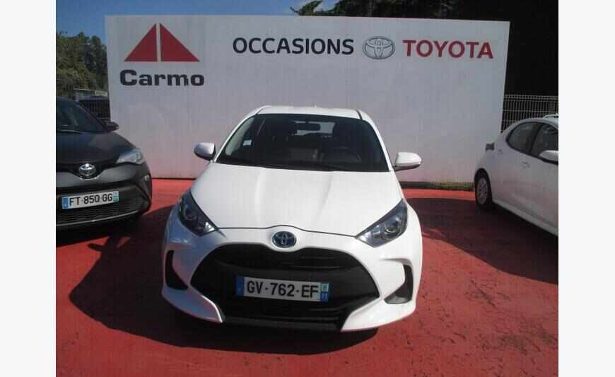 Toyota Yaris 116h Dynamic 5p Mc24