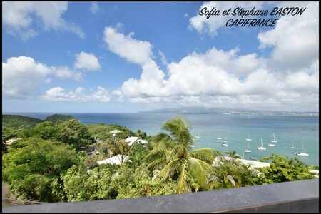 Vue mer et terrasse - Studio / T1 de 33 m² aux Trois-Îlets,