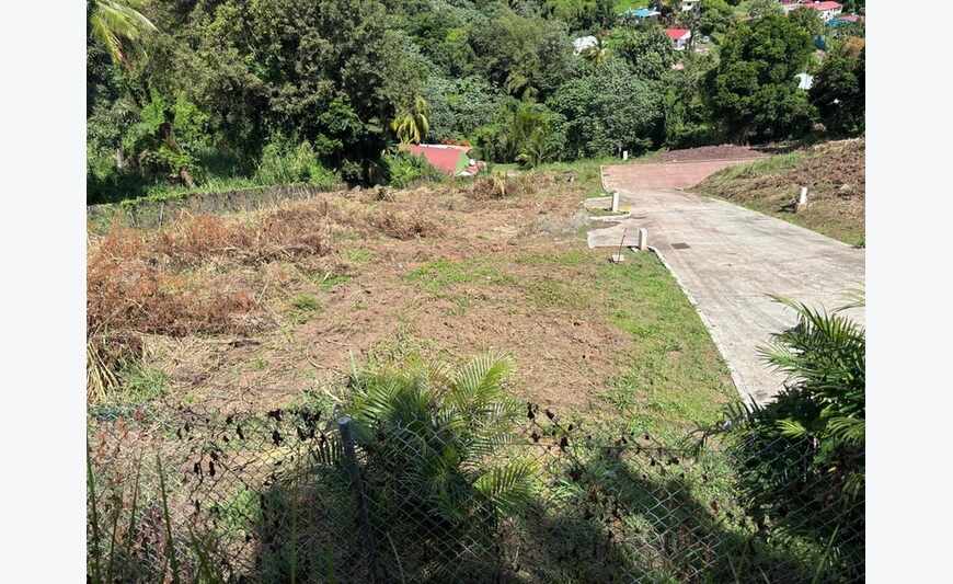 Le Francois Terrain de 699 m²