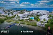 Duplex T3/4 vue lagon - Baie Nettlé