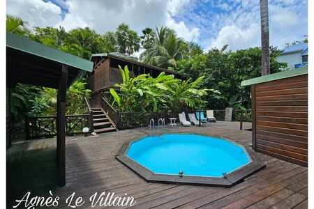 Propriété de 5 Gites Vue Mer + 2 Piscines