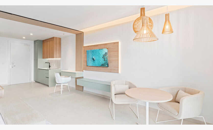 Studio (B-504) – Aqua Resort
