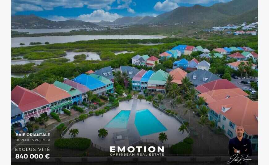 Duplex Apartment T5 - 161 m2 sea view, Parc de la Baie Orien