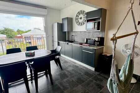 Charmant appartement deux chambres, excellente rentabilité -