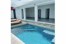 Maison plain pied, piscine 3 pièces Sainte Anne (971)