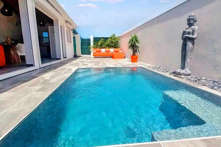 Maison plain pied, meublée, piscine 3 pièces Sainte Anne