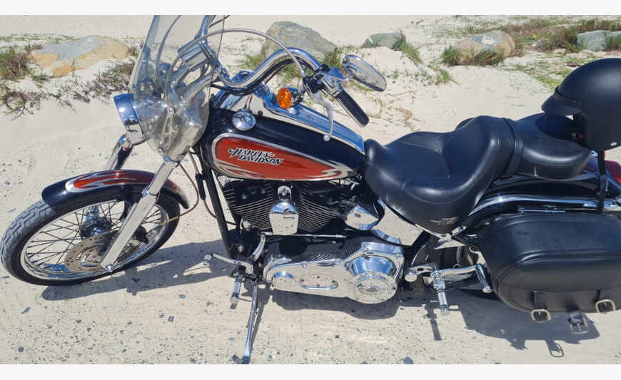 Harley Softail Deuce FXSTD en parfait étât