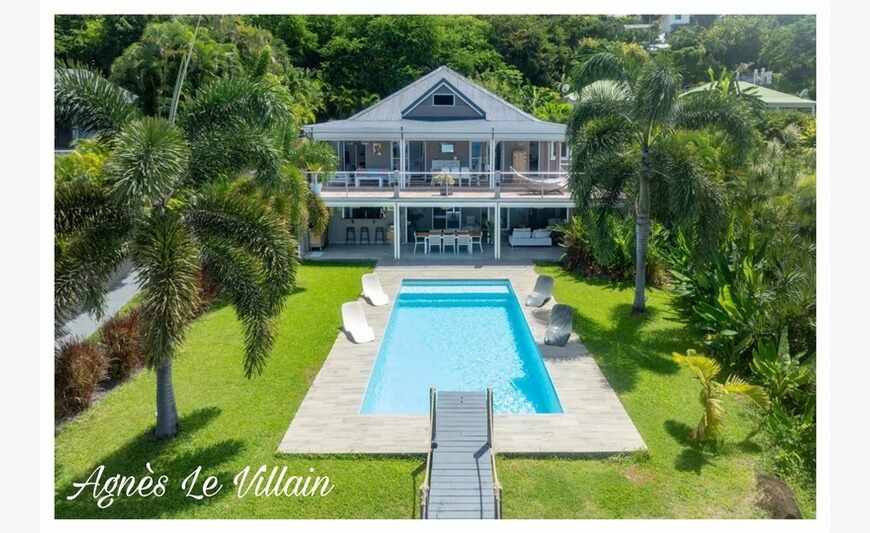 Villa de Prestige avec Vue Panoramique sur la Mer des