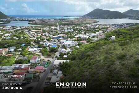 Land to develop Sint Maarten