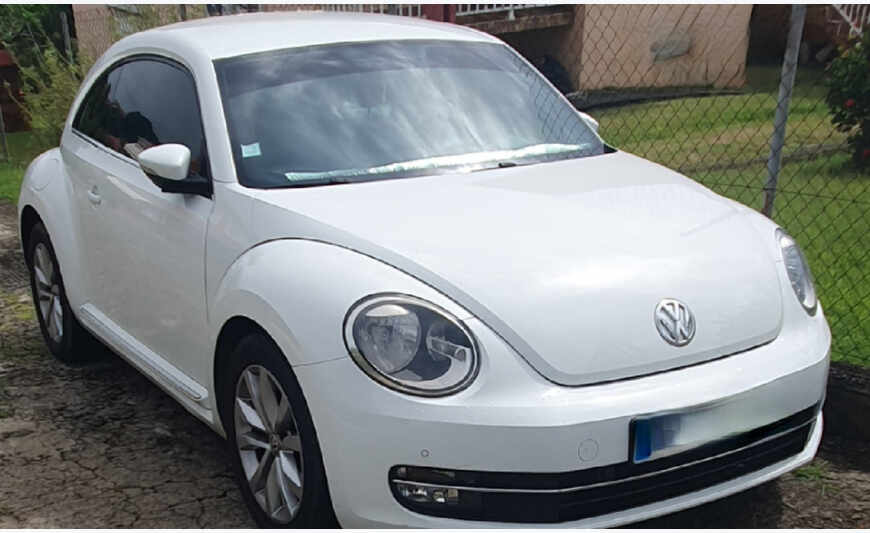 NEW BEETLE VOLSKWAGEN