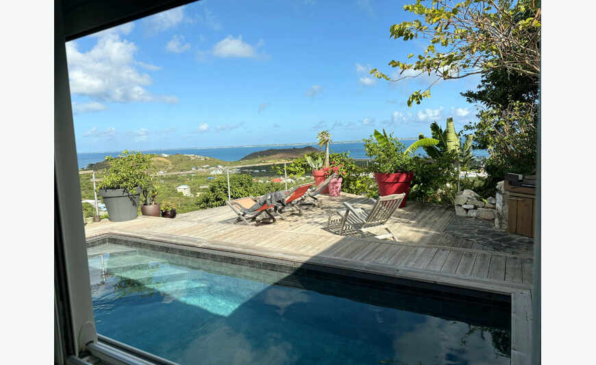Magnificent 3 bedroom sea view villa